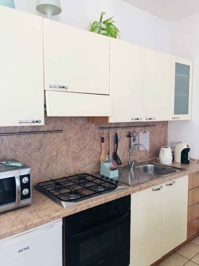 Casa Nonna Elide 2 Daire Besozzo Dış mekan fotoğraf