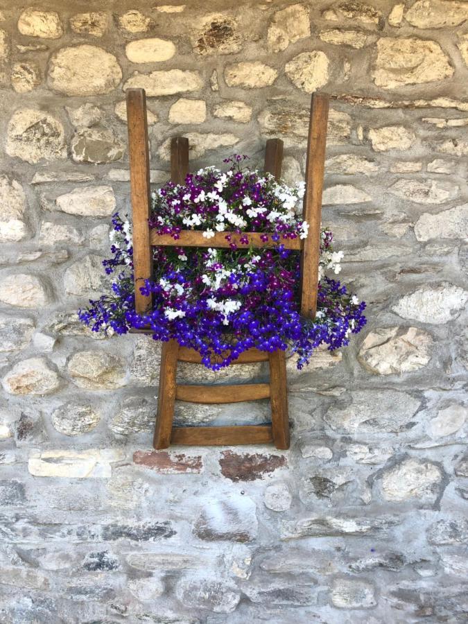 Casa Nonna Elide 2 Daire Besozzo Dış mekan fotoğraf