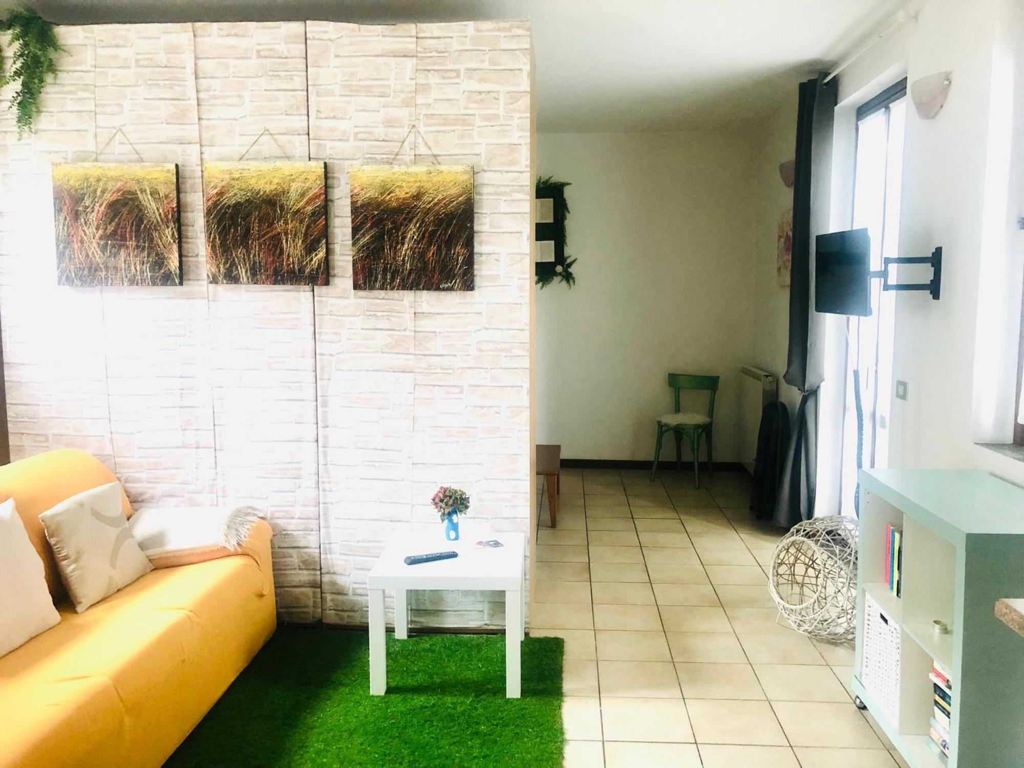 Casa Nonna Elide 2 Daire Besozzo Dış mekan fotoğraf